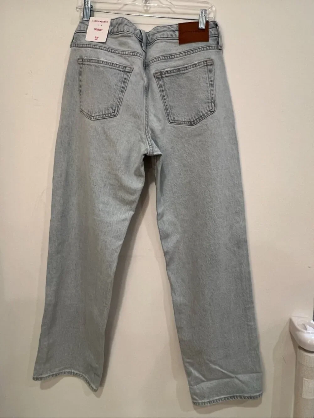 Lucky brand Women’s Baggy Light Wash Jean